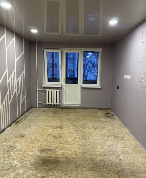 Продажа 1 комн квартиры 31 кв.м. в Центре Кременчуга 3/5 эт. ул.Мазепы 52