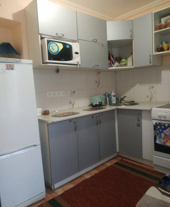 Продажа 1 комн на Молодежном, Керченская. 3/9 кирп. дома, с ремонтом