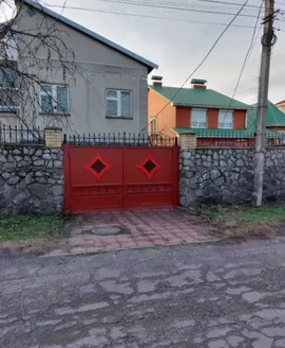 Продам дом в Кременчуге, ул. Великокахновская, квт.304