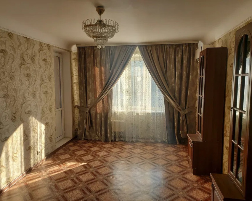 Продаж 3х кімнатної квартири ,квартал 304