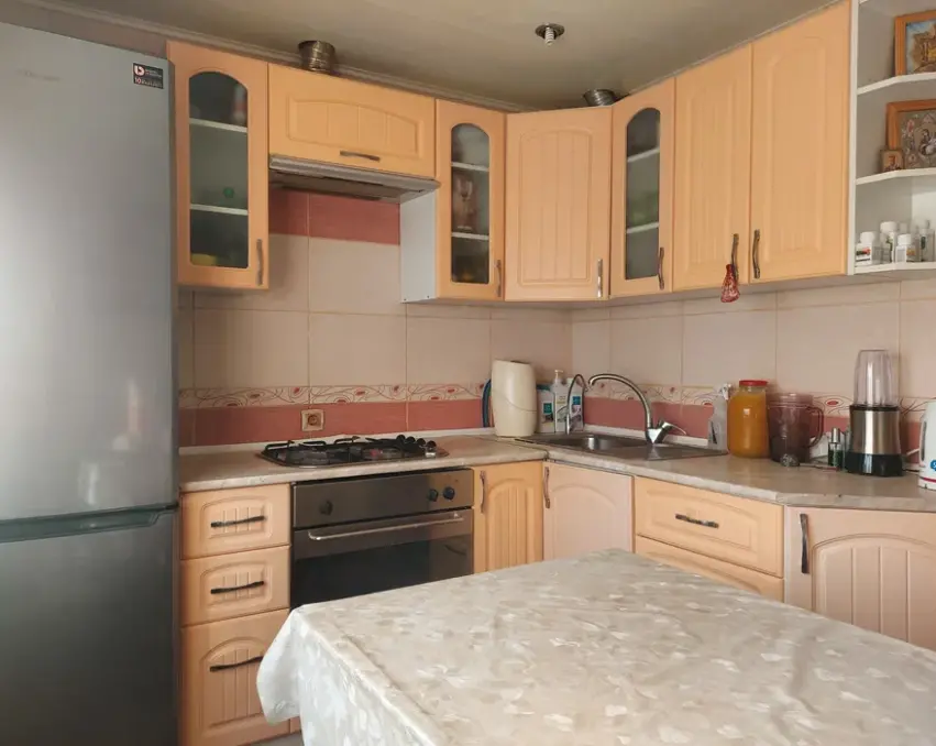 Затишна 3х кімнатна квартира ,картал 304