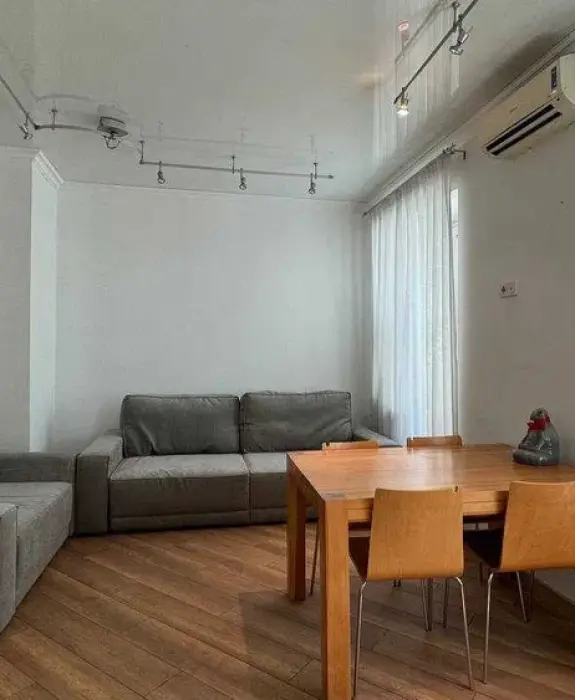 Продажа квартири центр міста, вул. Соборна