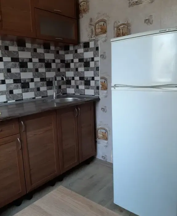 Раковка, Раківка 1 кімн. кв. Район АТБ, з техникою.