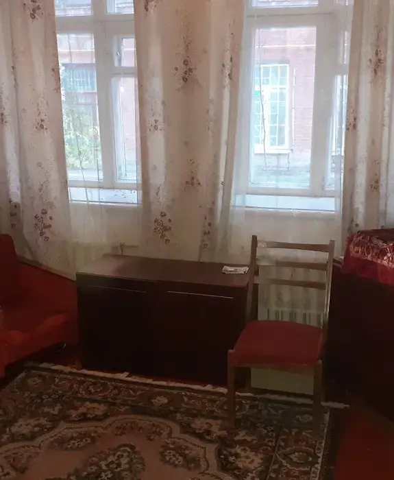 3к квартира в центрі, царський будинок