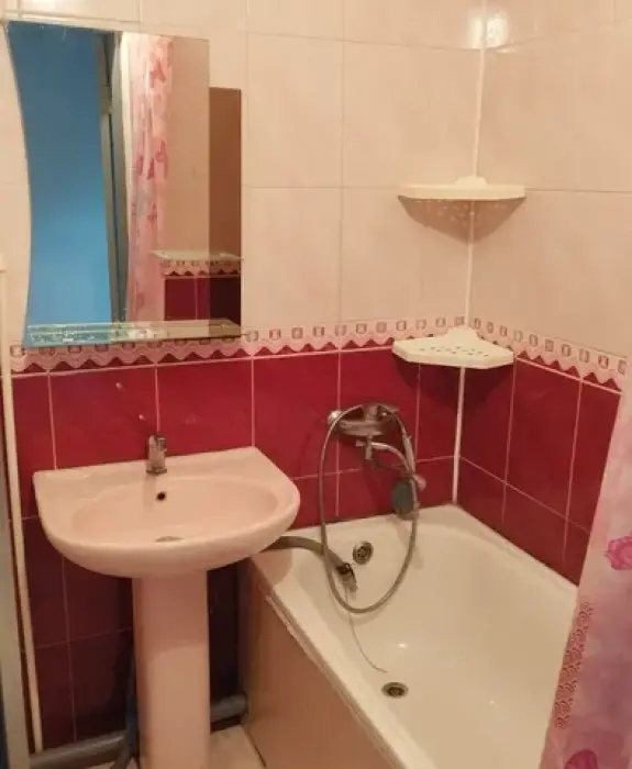 Здам 2 -х ком.на Московской