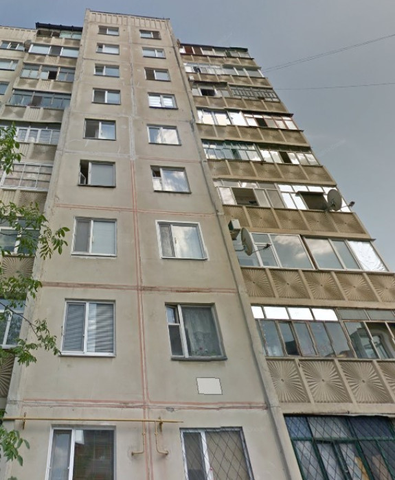 Многоквартирный дом, Кременчуг, Лейтенанта Днепрова, 84