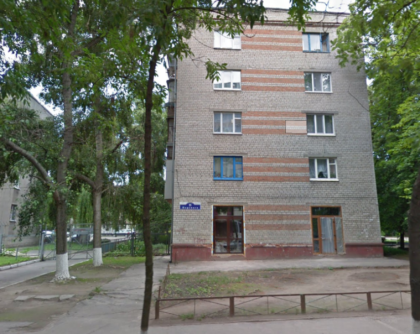 Многоквартирный дом в центре Кременчуга,Победы 11